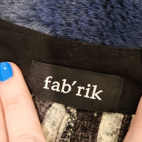 Fab'rik black and cream geometric palazzo pants size S! - Picture 6 of 14